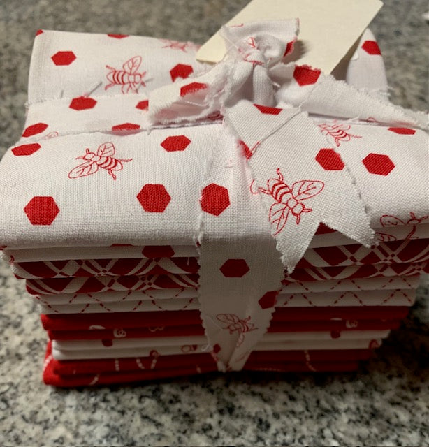 Choice Red and White Bees 12 Fat Quarter  Bundle
