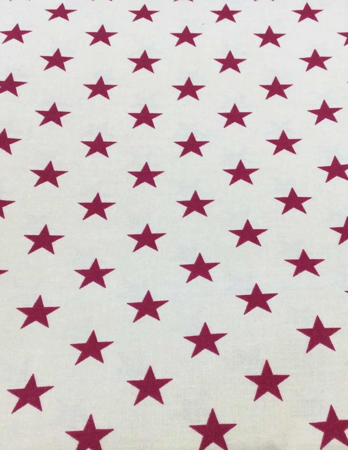 108" MDG Red Stars Flat Fold